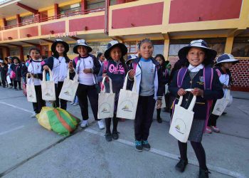 Antapaccay entregará mil bolsas de tela a estudiantes de espinar para cuidar el medio ambiente