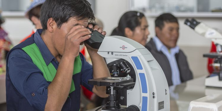 EL CETPRO ÑAUPAY ALISTA EL INICIO DEL AÑO ACADÉMICO 2021