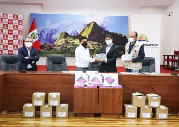 ANTAPACCAY DONA 50 TABLETS A GERESA CUSCO PARA REGISTRO DE INFORMACIÓN DURANTE LA VACUNACIÓN CONTRA LA COVID-19