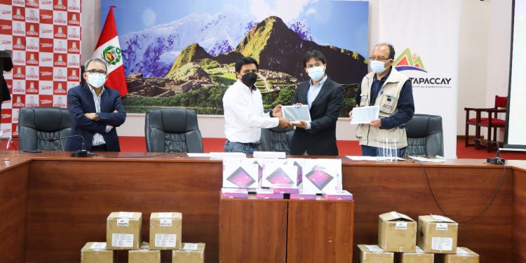 ANTAPACCAY DONA 50 TABLETS A GERESA CUSCO PARA REGISTRO DE INFORMACIÓN DURANTE LA VACUNACIÓN CONTRA LA COVID-19